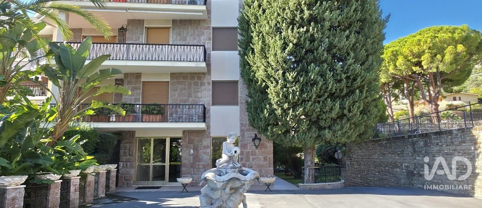 Appartamento 10 locali di 162 m² a Ospedaletti (18014)