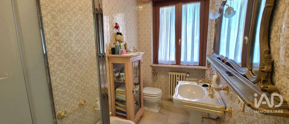 Appartamento 10 locali di 162 m² a Ospedaletti (18014)