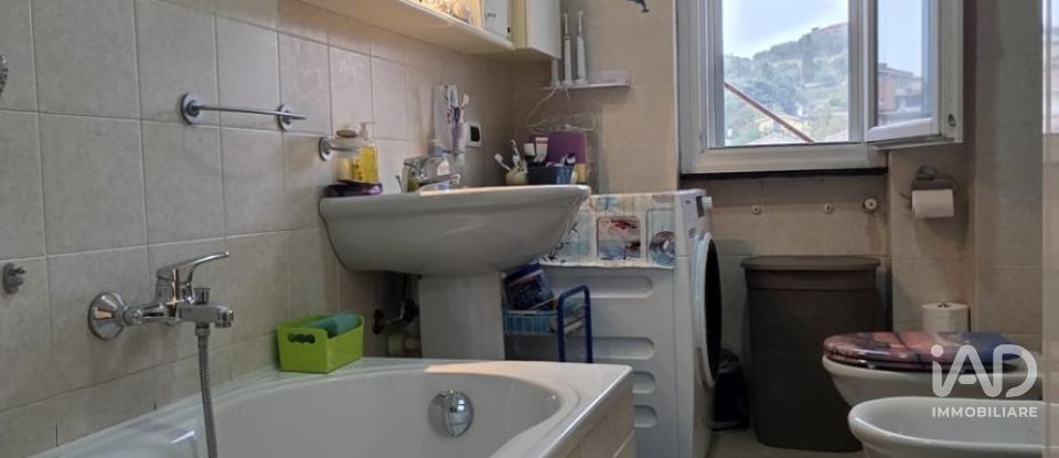 Trilocale di 78 m² a Imperia (18100)