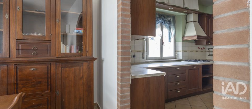 Appartamento 6 locali di 139 m² a Falconara Marittima (60015)