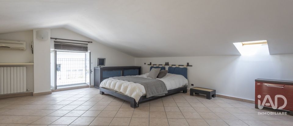 Appartamento 6 locali di 139 m² a Falconara Marittima (60015)