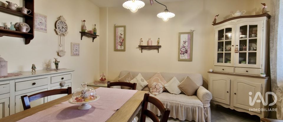 Appartamento 0 locali di 75 m² a Rosignano Marittimo (57016)