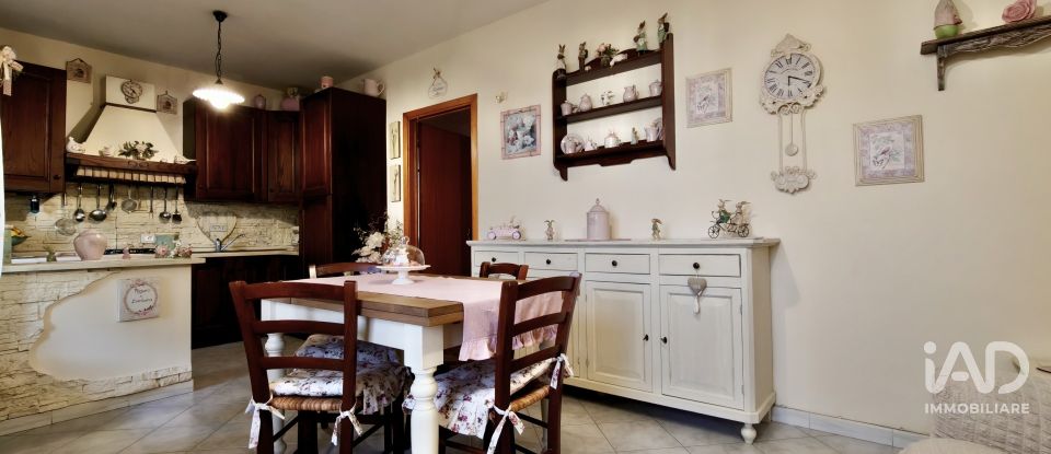 Appartamento 0 locali di 75 m² a Rosignano Marittimo (57016)