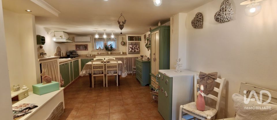 Appartamento 0 locali di 75 m² a Rosignano Marittimo (57016)