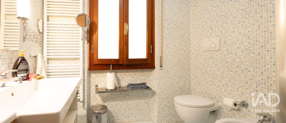 Apartment 5 rooms of 123 m² in Campi Bisenzio (50013)