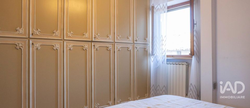 House 7 rooms of 85 m² in Apiro (62021)