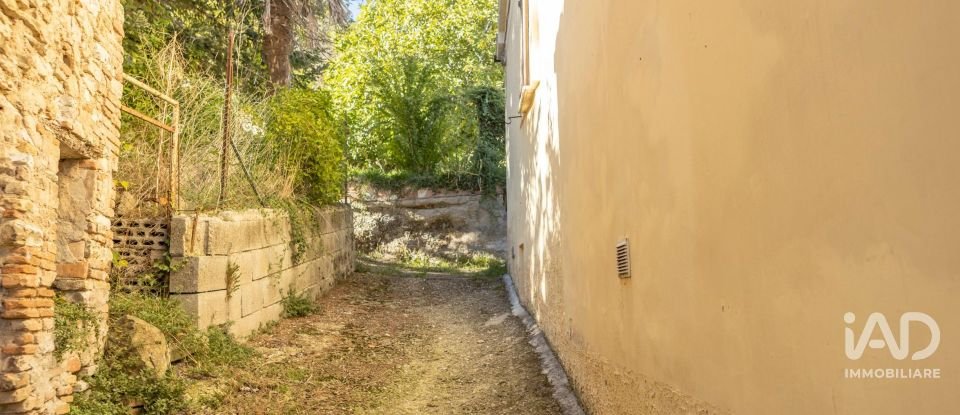 House 7 rooms of 85 m² in Apiro (62021)