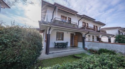 Traditional house 3 rooms of 113 m² in Massa Fiscaglia (44025)