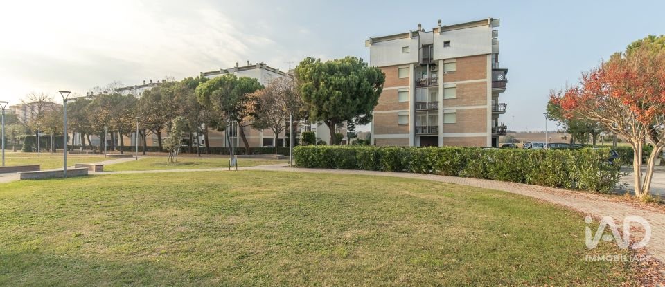 Apartment 8 rooms of 107 m² in Porto Sant'Elpidio (63821)