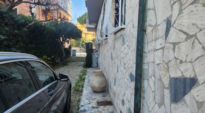 Quadrilocale di 120 m² a Sestri Levante (16039)