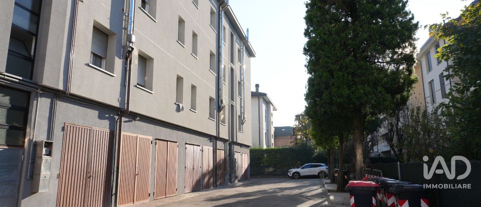 Four-room apartment of 90 m² in Carpi (41012)