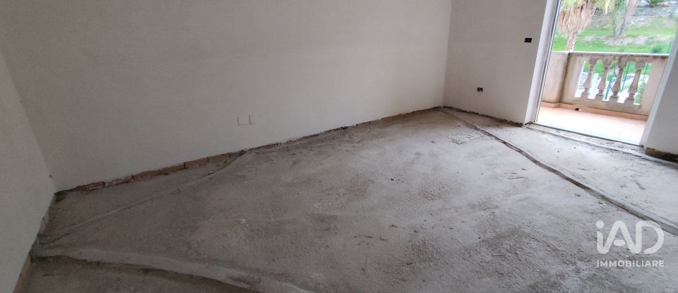 Apartment 6 rooms of 96 m² in Scalea (87029)