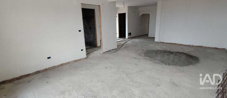 Apartment 6 rooms of 96 m² in Scalea (87029)