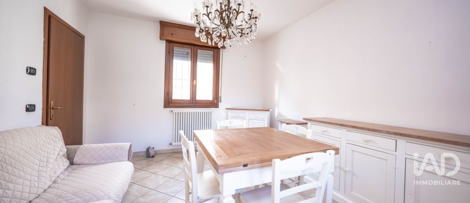Traditional house 2 rooms of 105 m² in Massa Fiscaglia (44025)