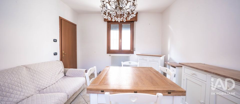 Traditional house 2 rooms of 105 m² in Massa Fiscaglia (44025)