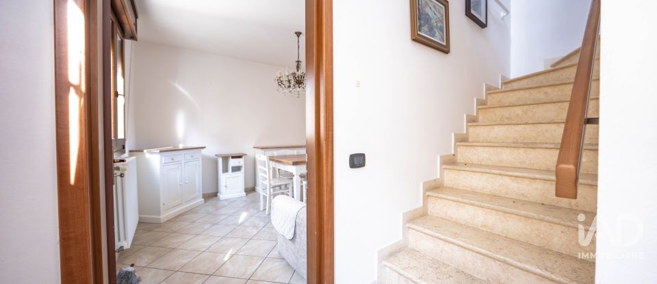 Traditional house 2 rooms of 105 m² in Massa Fiscaglia (44025)