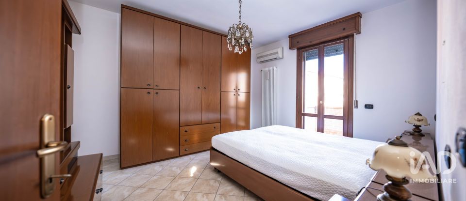 Traditional house 2 rooms of 105 m² in Massa Fiscaglia (44025)