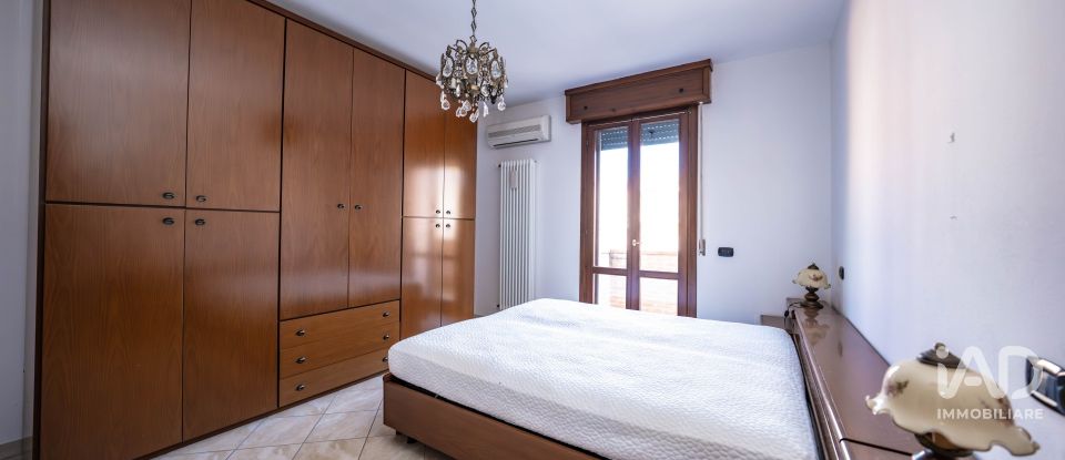 Traditional house 2 rooms of 105 m² in Massa Fiscaglia (44025)