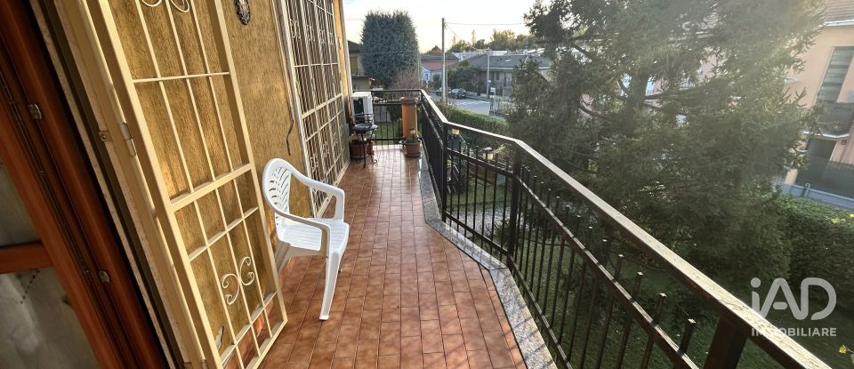 Three-room apartment of 111 m² in Paderno Dugnano (20037)