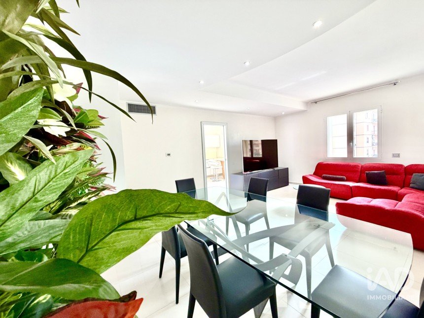 Four-room apartment of 149 m² in Siracusa (96100)