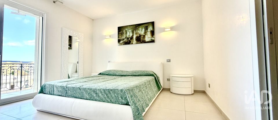 Four-room apartment of 149 m² in Siracusa (96100)