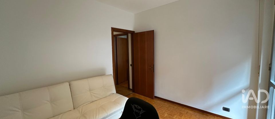 Apartment 6 rooms of 100 m² in Como (22100)
