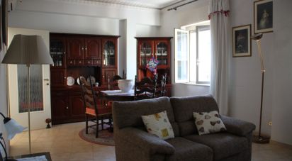 Trilocale di 105 m² a Roma (00141)