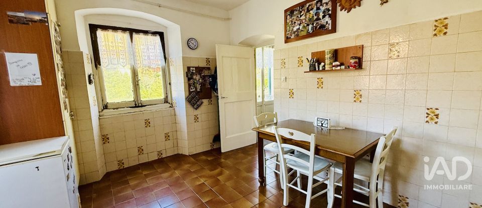 Apartment 6 rooms of 133 m² in Bargagli (16021)