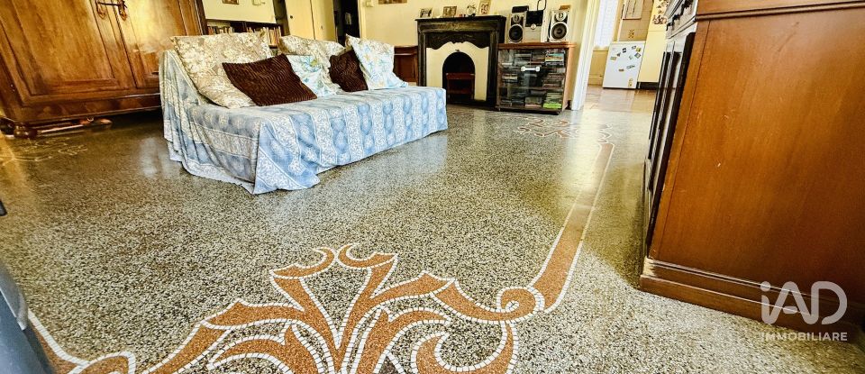 Apartment 6 rooms of 133 m² in Bargagli (16021)