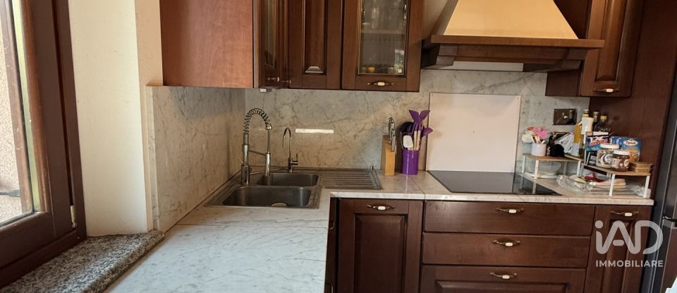 Villa Bifamiliare 3 locali di 157 m² in Vignole Borbera (15060)