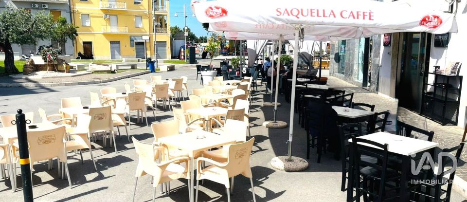 Bar di 100 m² in Ortona (66026)