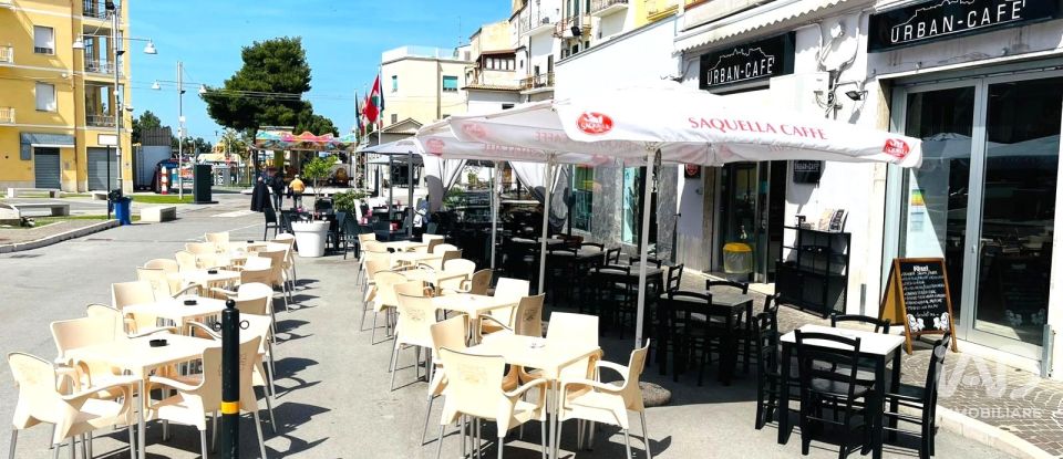 Bar di 100 m² in Ortona (66026)