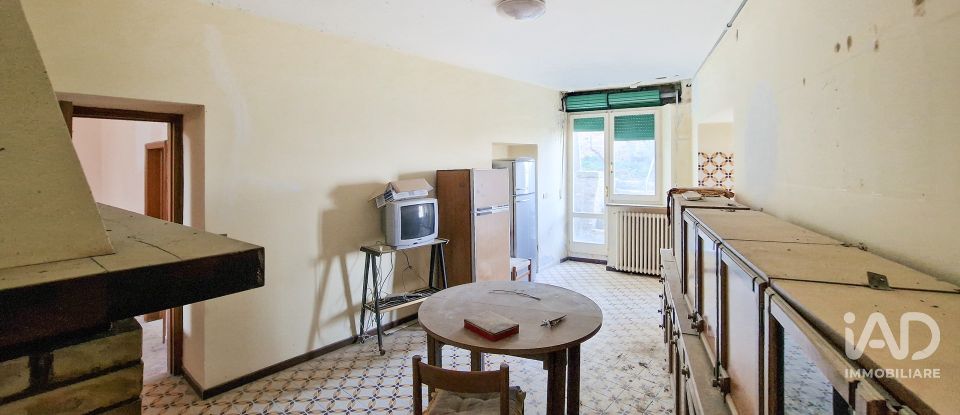 Block of flats in Mogliano (62010) of 543 m²