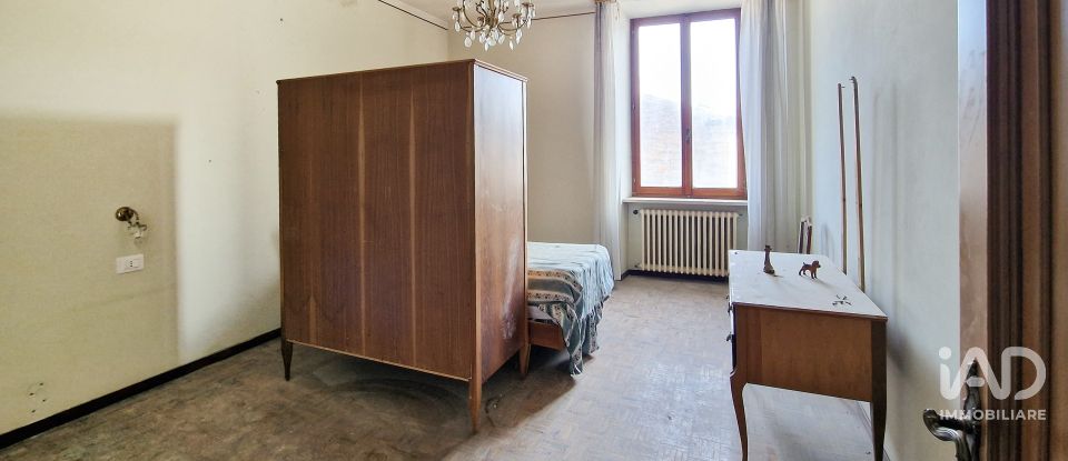 Block of flats in Mogliano (62010) of 543 m²