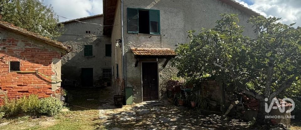 Casa indipendente / Villa 12 locali di 250 m² in Arezzo (52100)
