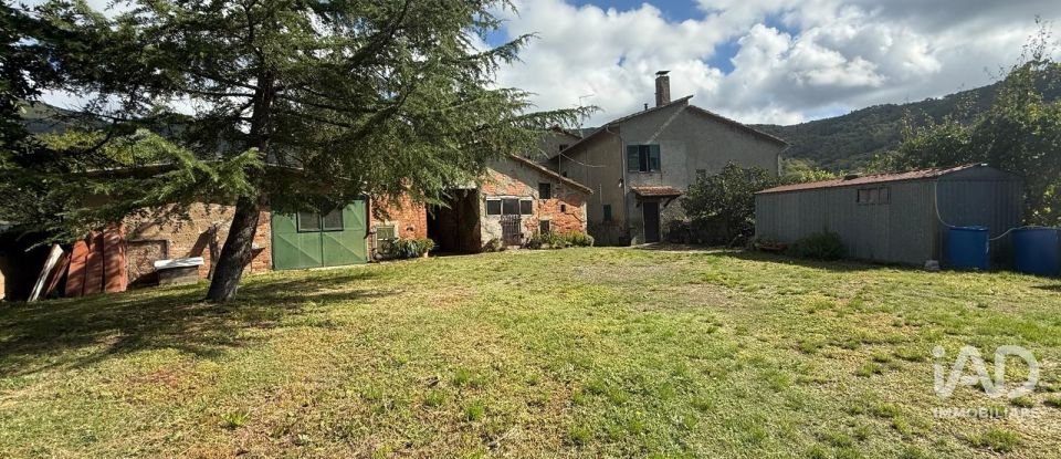 Casa indipendente / Villa 12 locali di 250 m² in Arezzo (52100)