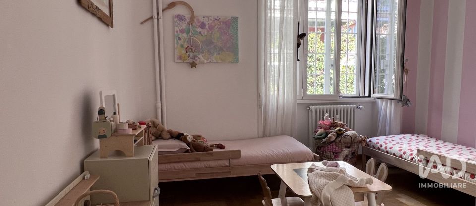 Quadrilocale di 145 m² a Roma (00195)