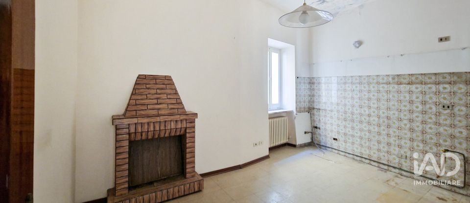 Four-room apartment of 140 m² in Monte San Pietrangeli (63816)