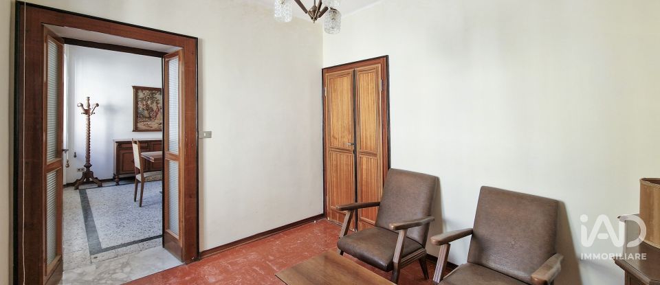 Four-room apartment of 140 m² in Monte San Pietrangeli (63816)