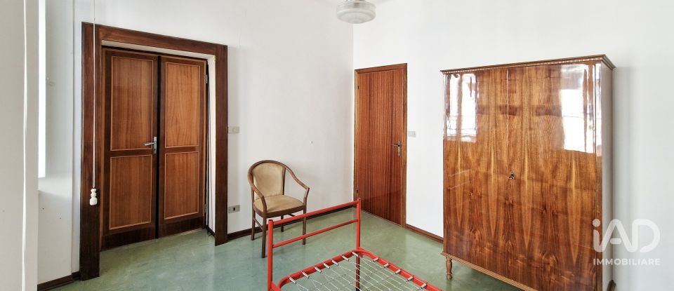 Four-room apartment of 140 m² in Monte San Pietrangeli (63816)