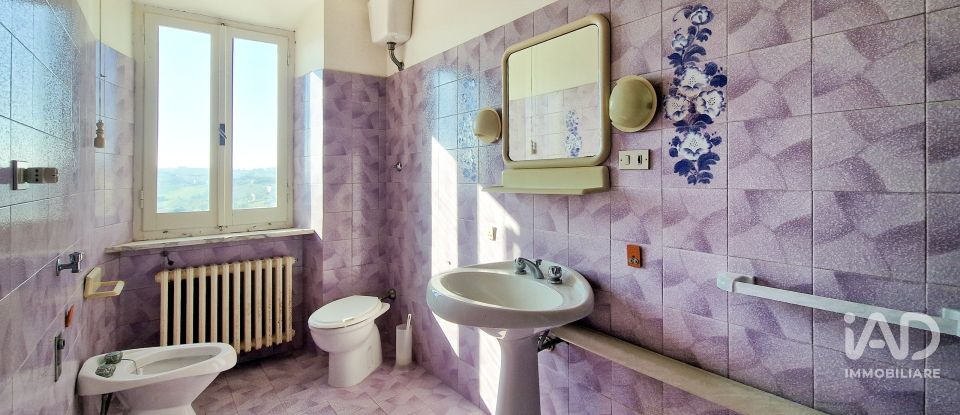 Four-room apartment of 140 m² in Monte San Pietrangeli (63816)