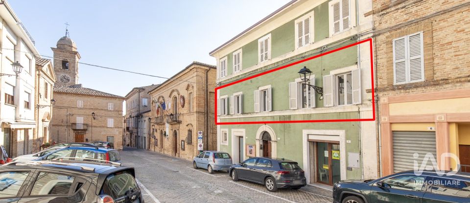 Four-room apartment of 140 m² in Monte San Pietrangeli (63816)