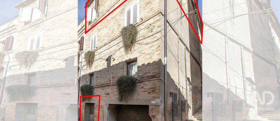 Four-room apartment of 140 m² in Monte San Pietrangeli (63816)