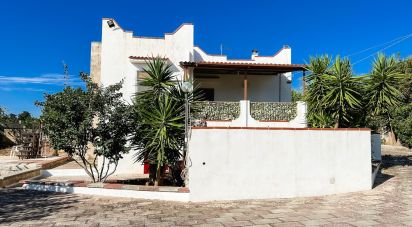 Casale 6 locali di 60 m² in Martina Franca (74015)