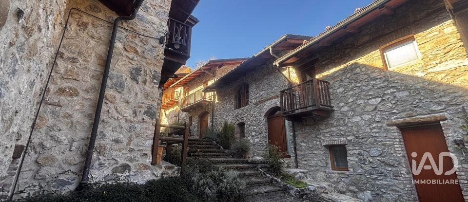 Townhouse 5 rooms of 70 m² in Limone Piemonte (12015)