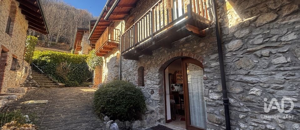 Townhouse 5 rooms of 70 m² in Limone Piemonte (12015)