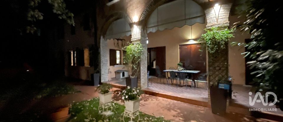 House 12 rooms of 274 m² in Vigonza (35010)