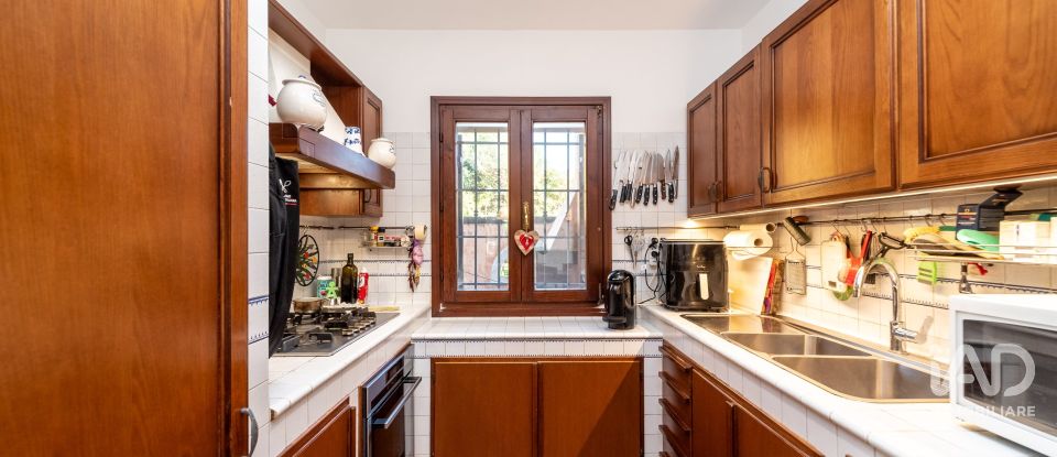 House 12 rooms of 274 m² in Vigonza (35010)