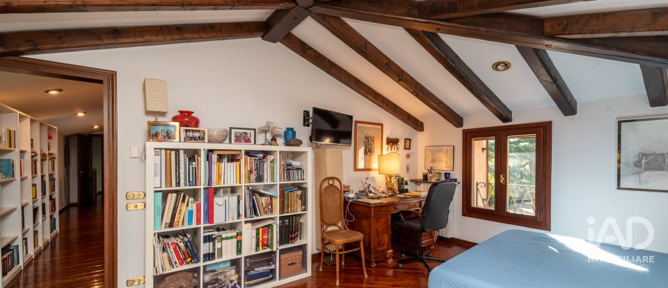 House 12 rooms of 274 m² in Vigonza (35010)