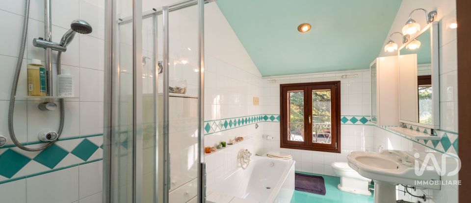 House 12 rooms of 274 m² in Vigonza (35010)